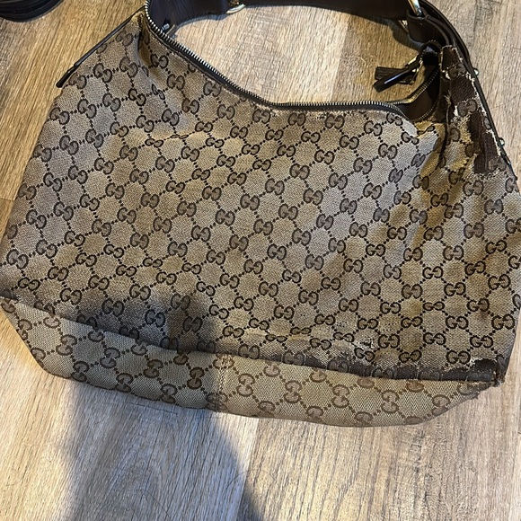 Vintage Gucci horse belt bag - Picture 7 of 15